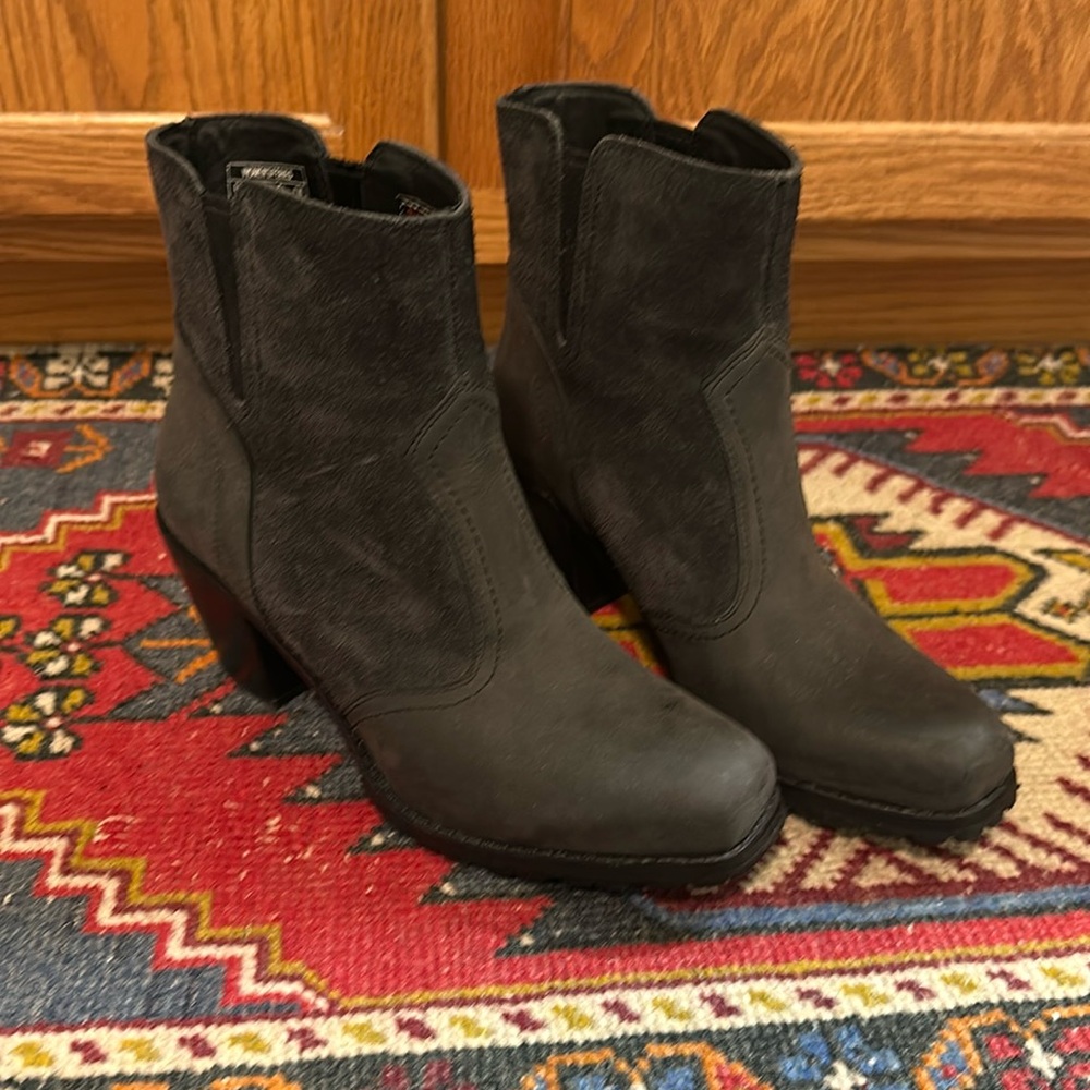 Woolrich Ankle Boot size 9
